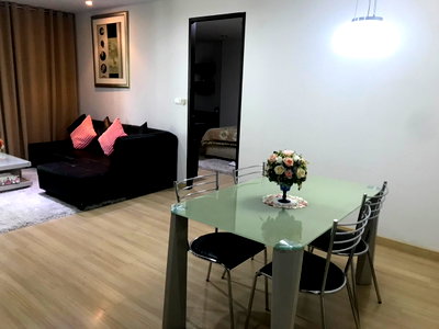 Condos for rent : The Address Phathumwan 2 Bedrooms 2 Bathroom 80.5 Sq.m 40,000 Baht