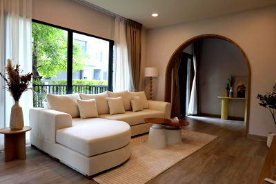 Houses for sale Sukhaphiban 5 Road : For sale  The City Watcharapol Luxury single house, new project, near expressway, ready to move in