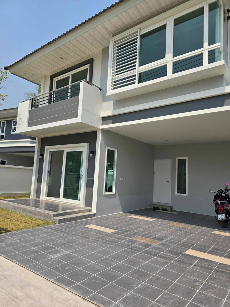 บ้านเดี่ยวให้เช่า : บ้านสวยให้เช่า ในโครงการ ศุภาลัย พาร์ควิลล์ หางดง เชียงใหม่ RW004048