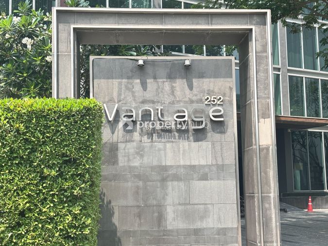 Vantage Ratchavipa