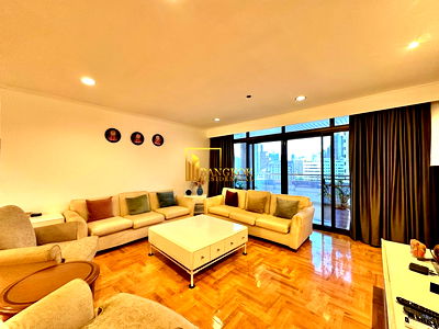 Condos for rent : Kallista Mansion - Impressive 4 Bedroom Pet Friendly Condo - BR12877CD