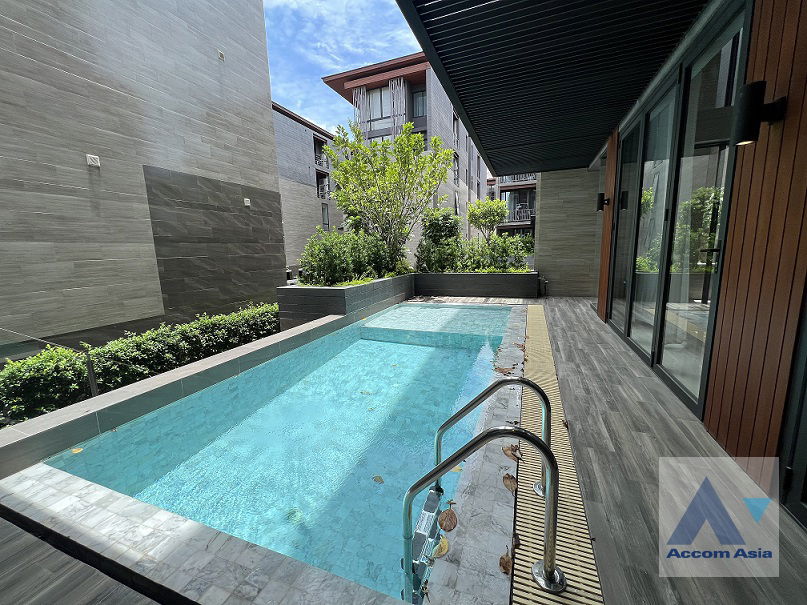 picture 🔼🔽 AccomA 📩 Luxury Modern Pool Villa with Full Glass and Natural Finish (AA34992) - 4/20