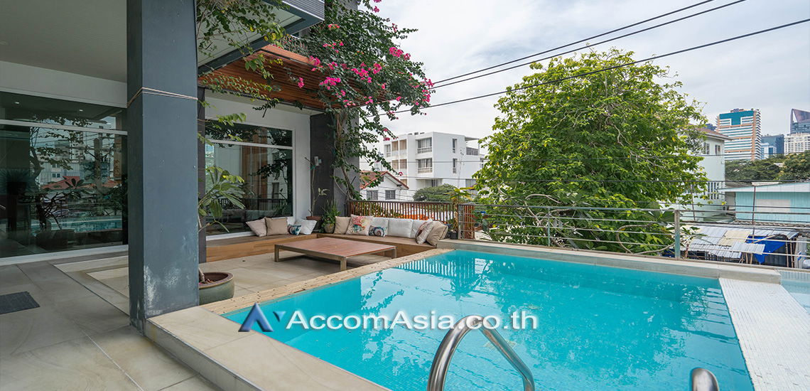 picture 🔼🔽 AccomA 📩 Pet friendly,Private Swimming Pool,Huge Terrace 5 BR House in Phra Khanong Nuea (AA19942) - 3/20