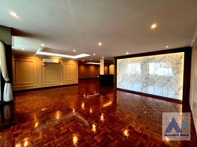 Condos for rent Rama 9 : 🔼🔽 AccomA 📩 Expansive condominium wit skyline views (AA40676)