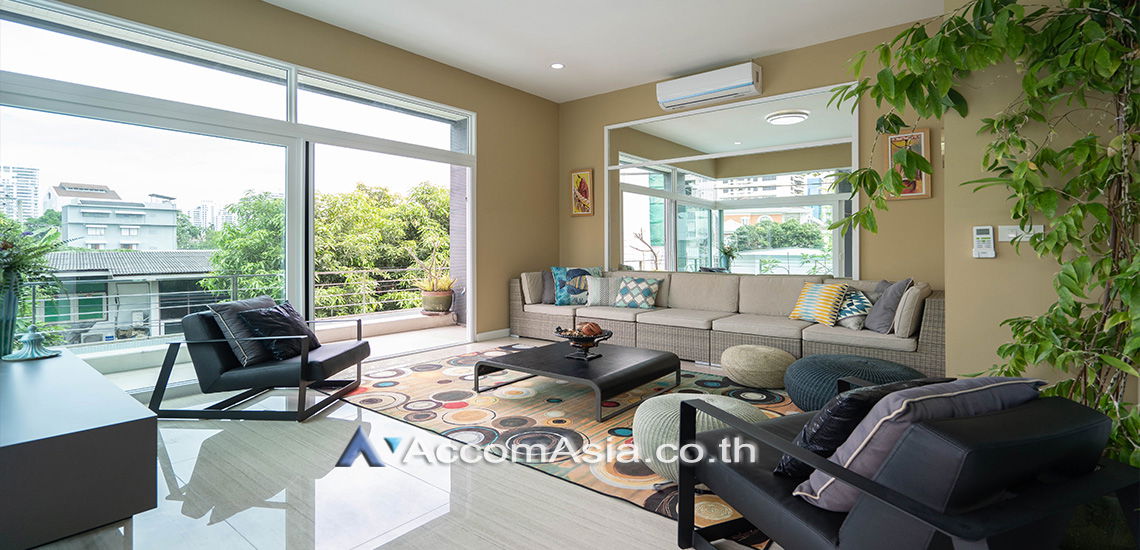 picture 🔼🔽 AccomA 📩 Pet friendly,Private Swimming Pool,Huge Terrace 5 BR House in Phra Khanong Nuea (AA19942) - 8/20