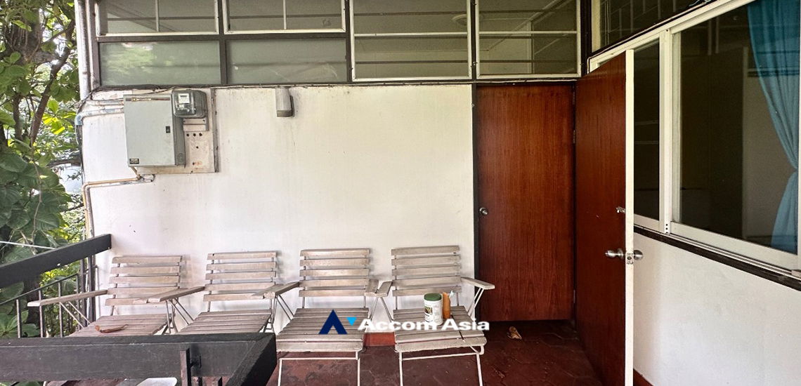 picture 🔼🔽 AccomA 📩  3 BR House in Khlong Ton Nuea (1716395) - 3/12