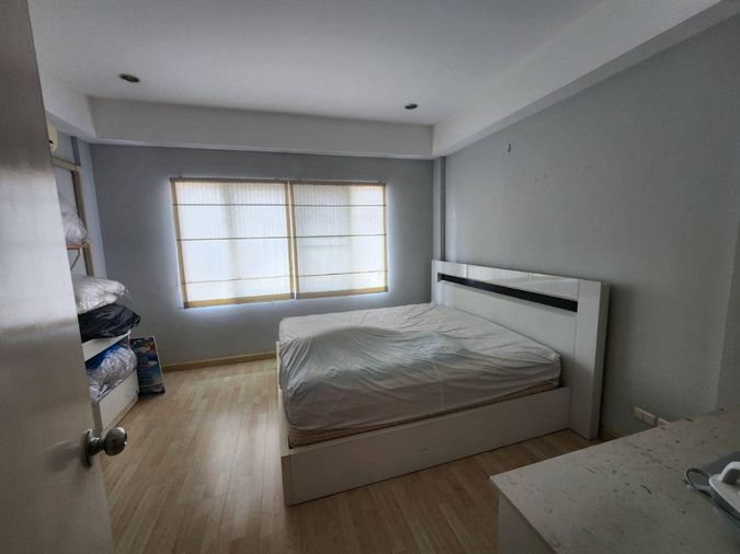 3-bed townhouse for rent, 176 sqm, 17 sq wah, Thanapat Haus Sathorn - Narathiwas
