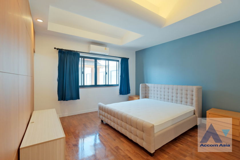 รูป 🔼🔽 AccomA 📩 Garden 4 BR House in Khlong Ton Nuea (6002301) - รูปที่ 19/20