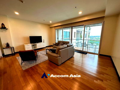 Condos for rent : 🔼🔽 AccomA 📩  3 BR Condominium @The Lofts Yennakart (AA35187)
