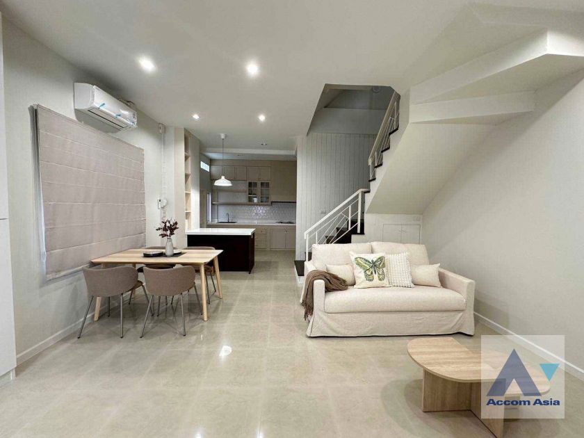 picture 🔼🔽 AccomA 📩  3 BR House @City Park Pattanakarn 38 (AA41825) - 1/11