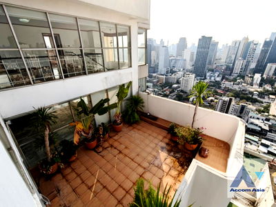 คอนโดให้เช่า : 🔼🔽 AccomA 📩 Penthouse,Duplex Condo,Huge Terrace 3 BR Condominium @D.S. Tower 1 (AA42782)