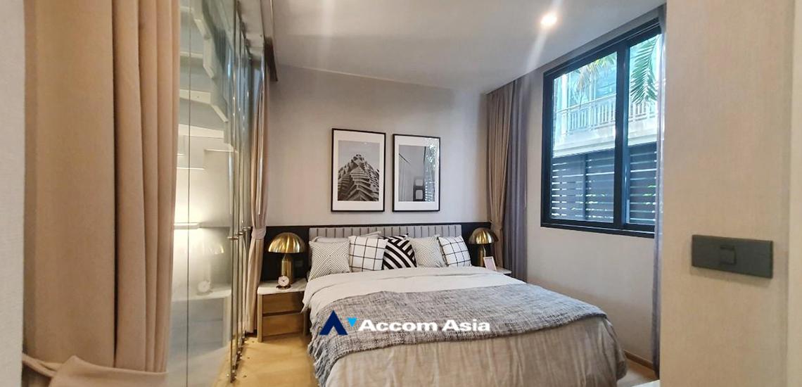 picture 🔼🔽 AccomA 📩 Pet friendly 4 BR Townhouse @Luxury Style in Prime Location (AA32360) - 8/15