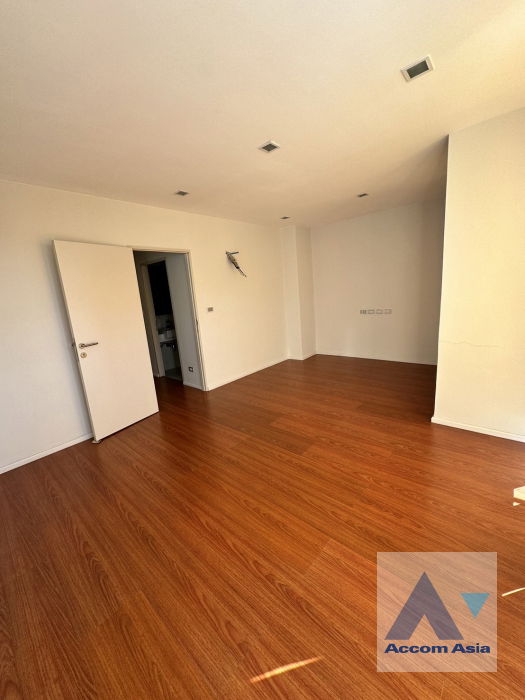 picture 🔼🔽 AccomA 📩  3 BR Townhouse @Luxury Townhome Sathu Pradit 12 (AA40314) - 5/20