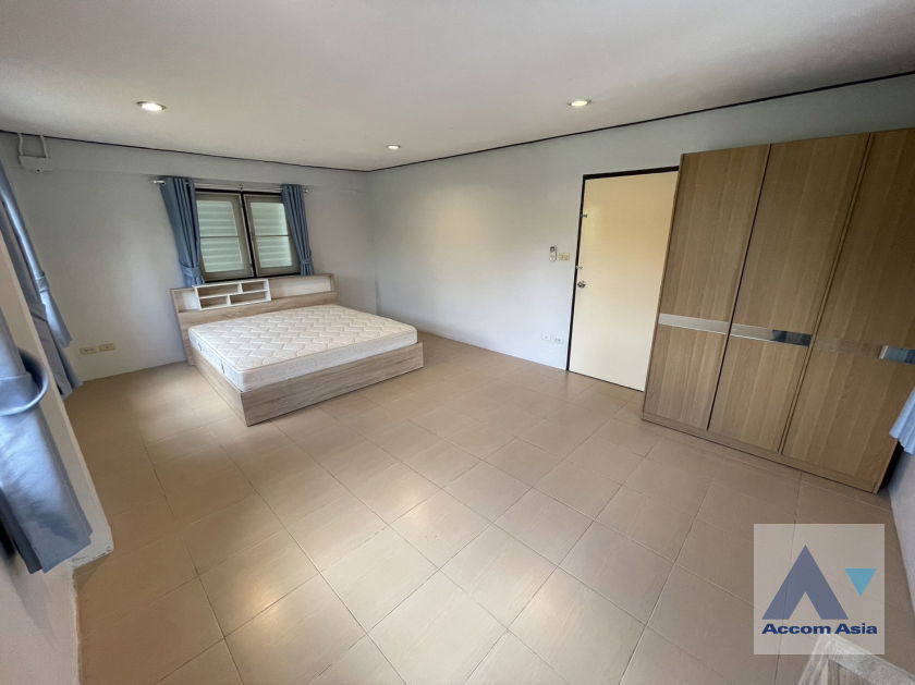picture 🔼🔽 AccomA 📩  3 BR House in Thung Maha Mek (AA38058) - 9/12