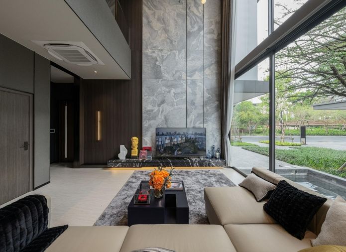 4-bed house for sale, 434 sqm, 50 sq wah, Artale Asoke - Rama 9