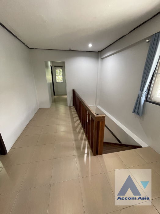 picture 🔼🔽 AccomA 📩  3 BR House in Thung Maha Mek (AA38058) - 10/12
