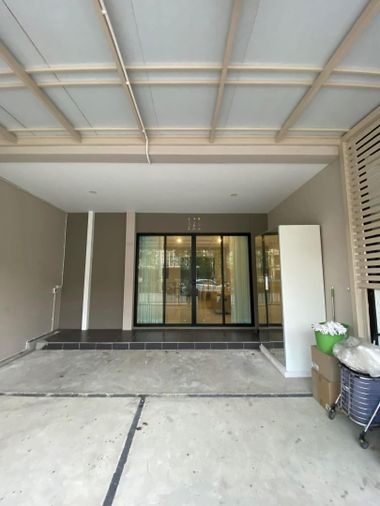 3-bed townhouse for rent, 19.9 sq wah, Patio Srinakarin - Rama 9