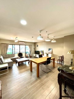 รูปภาพ East Tower Condominium next to Central Bangna Shopping mall (rt-01)