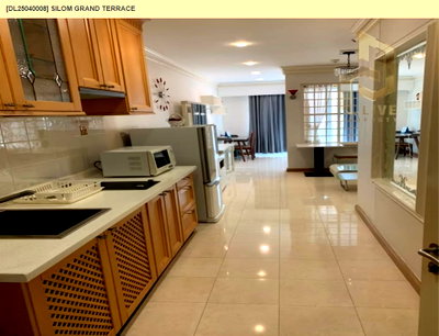 Condos for rent : DL25040008 Condo for rent, Silom Grand Terrace near BTS Sala Daeng, ready to move in, call urgently 0614453194 LineID @952jdxxk
