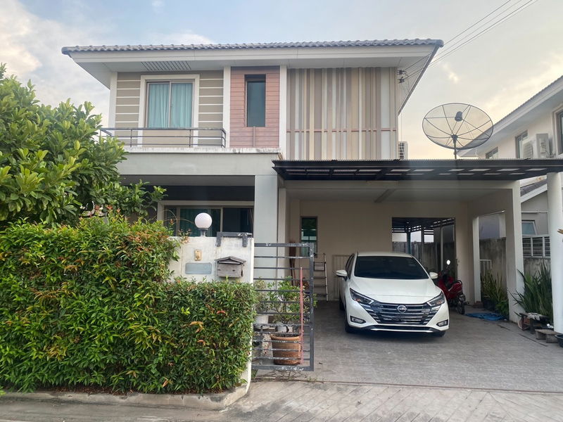 Houses for sale : For sale, Live City Home 1, Sukhumvit-Ang Sila, Chonburi. House Corner Lot.