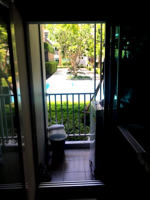 ขายคอนโด : ขายคอนโดห้องรับพลังน้ำ ลม และแสงธรรมชาติ D Condo ธาร จรัญฯ พร้อมผู้เช่าคุณภาพ ใกล้ศิริราช เจ้าของขายเอง