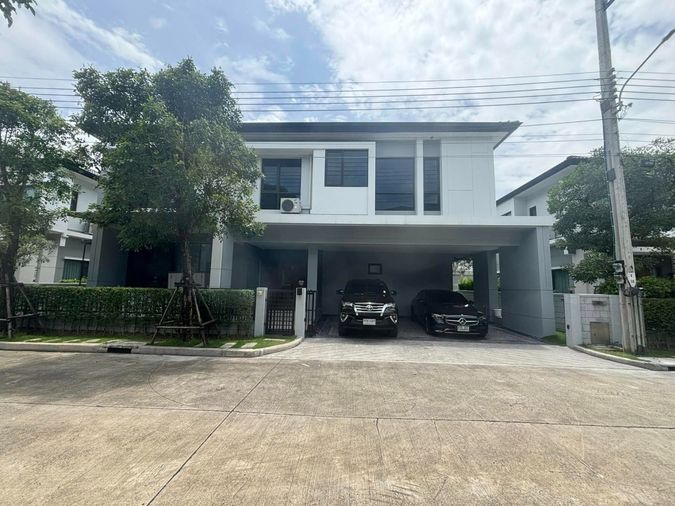 ขายบ้านเดี่ยว 4 ห้องนอน 375 ตร.ม. 67 ตร.ว. เดอะ ซิตี้ พระราม 9 - กรุงเทพกรีฑา