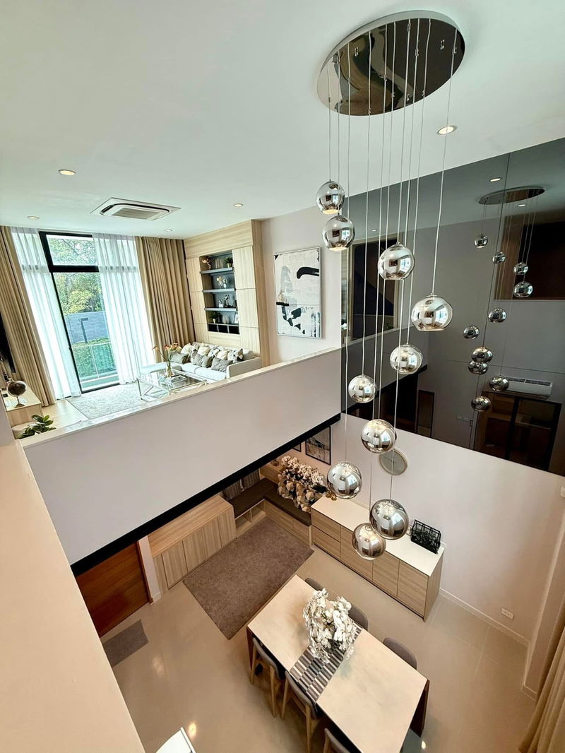 ขายโฮมออฟฟิศ : ขายทาวน์โฮมหรู Nirvana Define Srinakarin-Rama9🏦 ทำเล กรุงเทพกรีฑา พร้อมตกแต่ง สามารถเข้าอยู่ได้ทัน