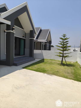 3-BR House in Sam Phraya (ID 2080957)
