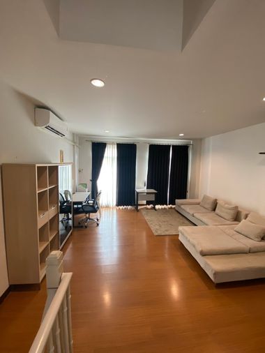 ให้เช่าโฮมออฟฟิศ 3 ห้องนอน 200 ตร.ม. 20 ตร.ว. บ้านกลางเมือง สวิสทาวน์ เกษตร - นวมินทร์