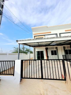 ทาวน์โฮมสวย! หมู่บ้าน LIO BLISS 3 บางนา-สุวรรณภูมิ หลังมุม ทำเลดี