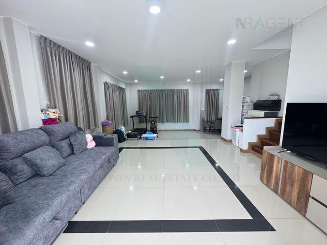 ให้เช่าบ้านเดี่ยว 4 ห้องนอน 140 ตร.ม. 122 ตร.ว. บ้านลลิล วัชรพล
