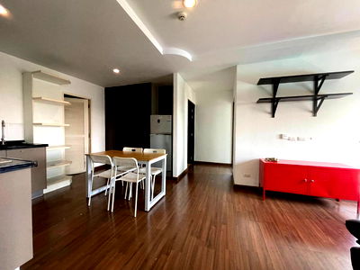 Condos for rent Rayong Technical College  : Fully renovated condo for rent, Big room 68 sq.m. for 8,900 Baht/m.