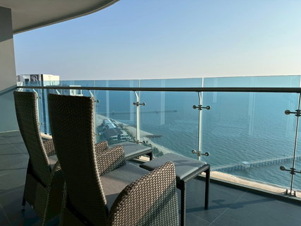 For Sale : For Sale The symphony condo Bangsaen- Bangpra : 2 Bed 2 Bath พื้นที่ 81.75 ตรม ชั้น 22