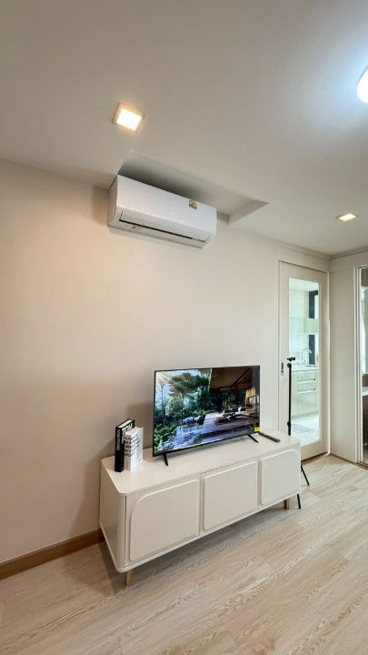 picture The Future Condo For Sell WR-03102 - 2/12