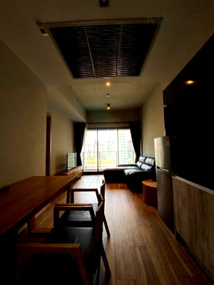 Condos for rent : For Rent Condo THE LOFTS ASOKE Building 1, Floor 23,1 bed room, Room size 49.00 sqm