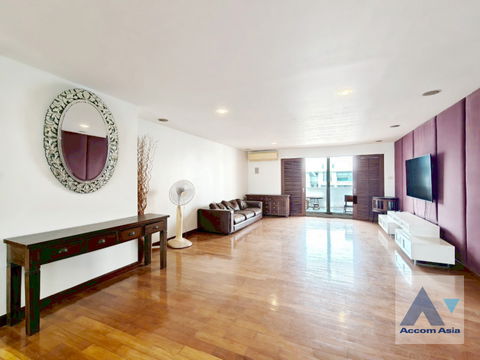 🔼🔽 AccomA 📩 Big Balcony 3 BR Condominium @Regent On The Park 2 (AA34668)