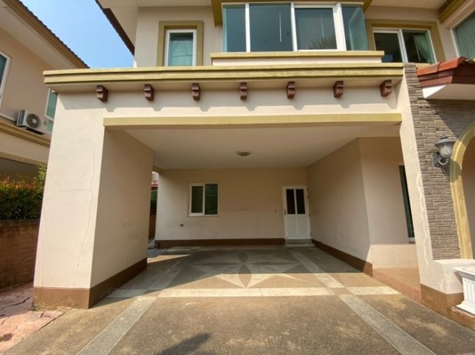 3-bed house for sale, 207 sqm, 68.9 sq wah, Laddarom Elegance Wongwan Sathorn
