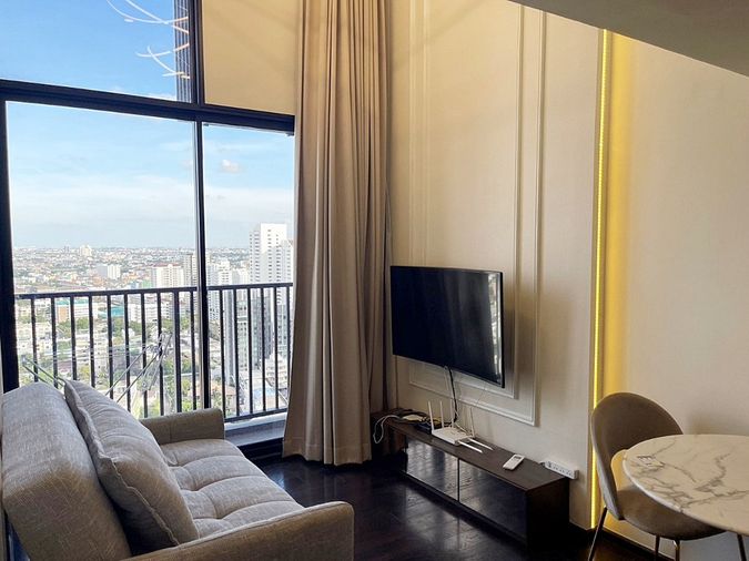 Call : 064-992-8997 Condo Park Origin Thonglor ใกล้ BTS ทองหล่อ Duplex 2 ชั้น 45 ตารางเมตร 2 ห้องนอน ชั้น30 ตึก C ตกแต่งครบ