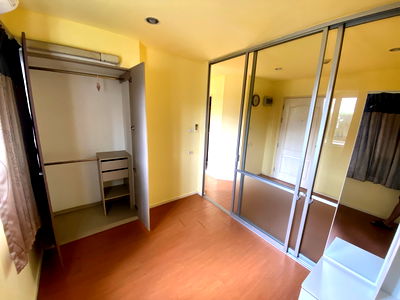 ขายคอนโด : ขายลุมพินี คอนโดทาว์น นิด้า เสรีไทย ด่วน!! ราคาดี พร้อมอยู่