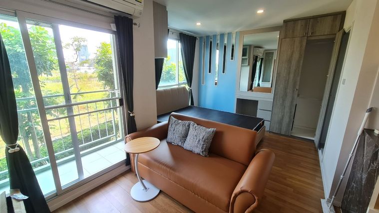 คอนโด ลุมพินี เพลส บางนา กม.3 ห้องว่างพร้อมเข้าอยู่ #A937 / Line ID : @forucondo