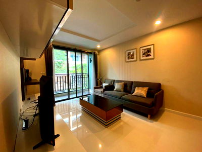 Condos for rent BTS Phrom Phong : For rent Voque Sukhumvit 31, 2 bedrooms, 3rd floor, near BTS Asoke.