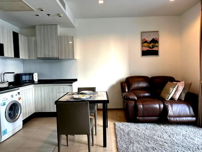 Condos for rent : For Rent : HQ Thonglor ( bts  Thonglor) (Rt-01)