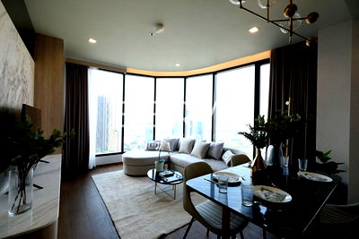 Condos for rent : Luxury Style 2 Bed Unit For Rent Good Location Close To BTS Thong Lo-Ideo Q Sukhumvit 36