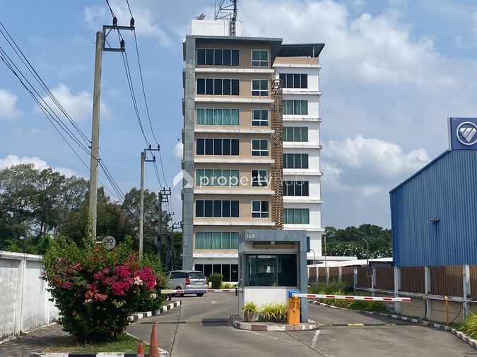 MileStone Condominium