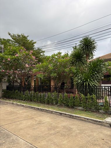 ให้เช่าบ้านเดี่ยว 3 ห้องนอน 450 ตร.ม. 121 ตร.ว. เออร์เบิน สาทร