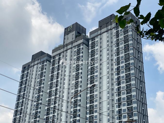 The Tree Hua Mak Interchange