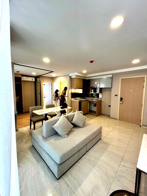 Condos for sale : Condo for sale: Walden Asoke, 2 bedrooms, 2 bathrooms size 48.25 sq.m. 4th floor, price 7,800,000 baht. [NCs250404]