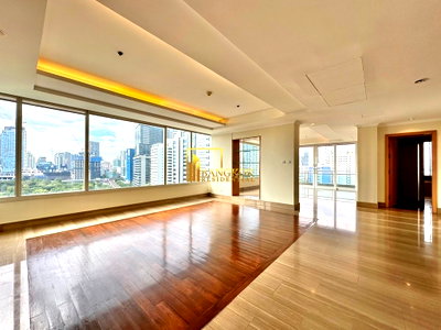 คอนโดให้เช่า : Baan Ratchadamri - 3 Bedroom Condo in Ratchadamri - BR15118CD