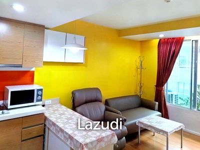 Condos for rent Sathorn Thani Tower : 1 Bed 1 Bath 42 SQ.M Focus On Saladaeng
