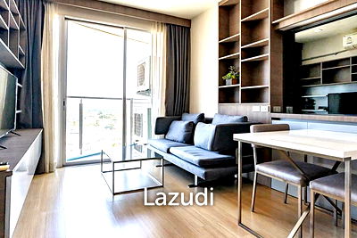 คอนโดให้เช่า : 1 Bed 1 Bath 54 SQ.M Sky Walk Condominium